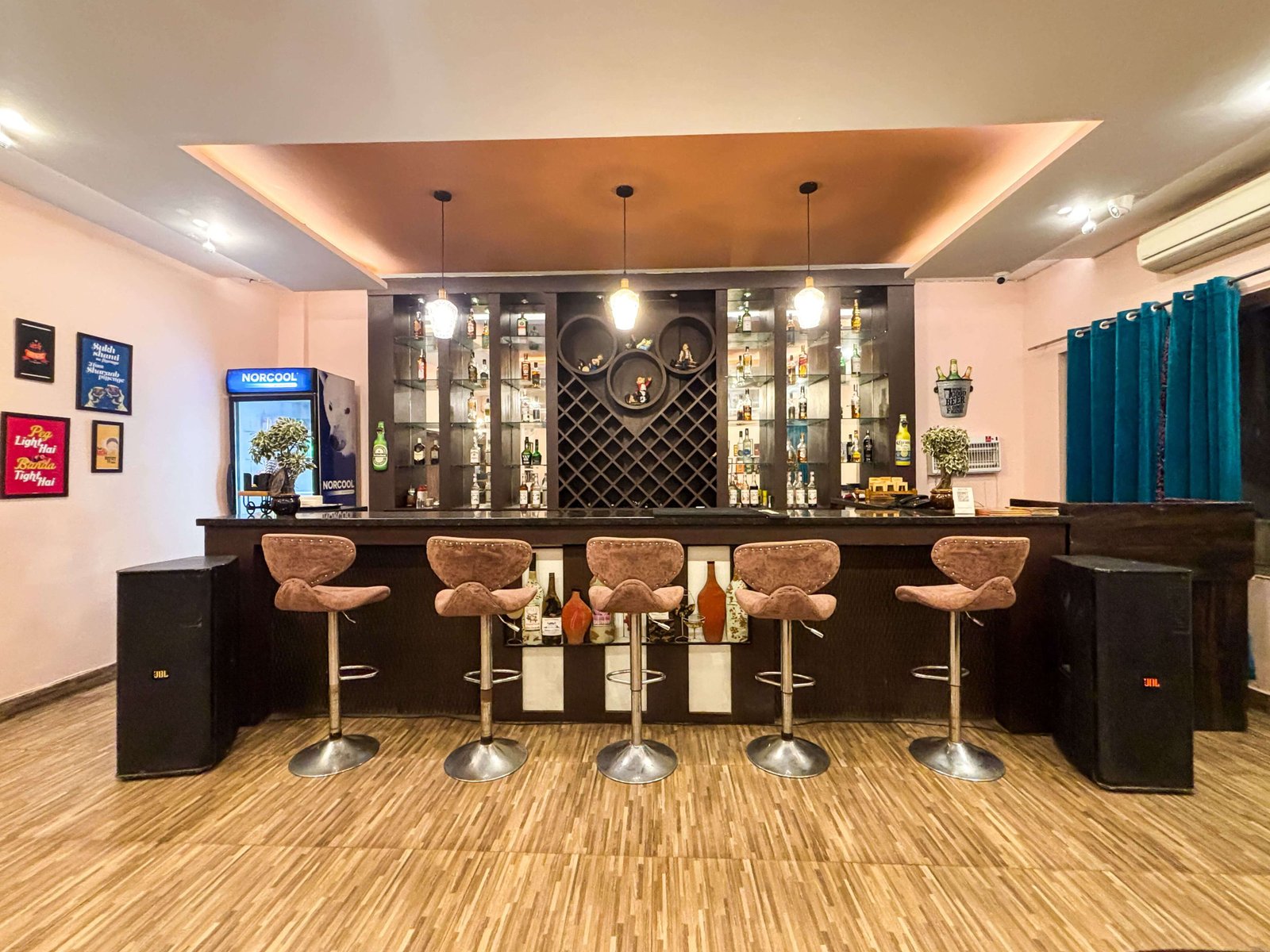 junglee bar in rishikesh